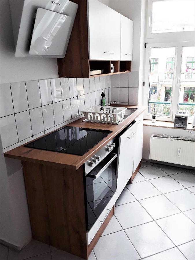 Schoene, Ruhige Zweiraumwohnung Im Angesagten Altlindenau Лейпциг Экстерьер фото